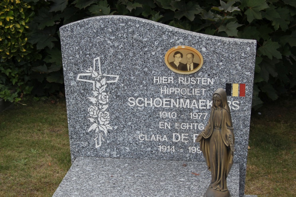 Belgian Graves Veterans Semmerzake #2