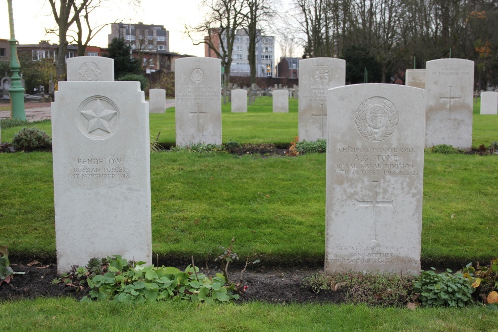 Commonwealth War Graves Lige (Robermont) #5