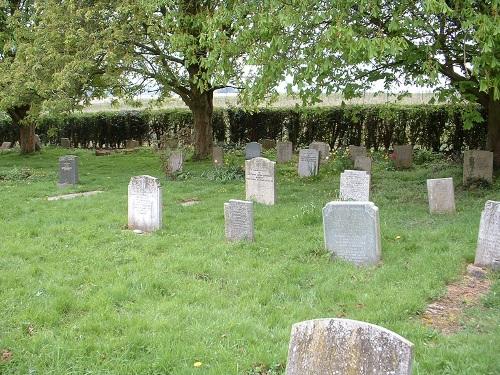 Commonwealth War Grave St Mary Magdalene New Churchyard