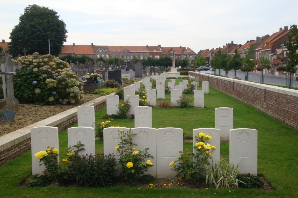 Commonwealth War Graves Nieuwkerke #1