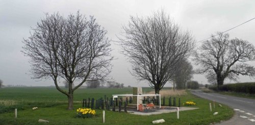 Monument 625 Squadron (RAF Kelstern) #2