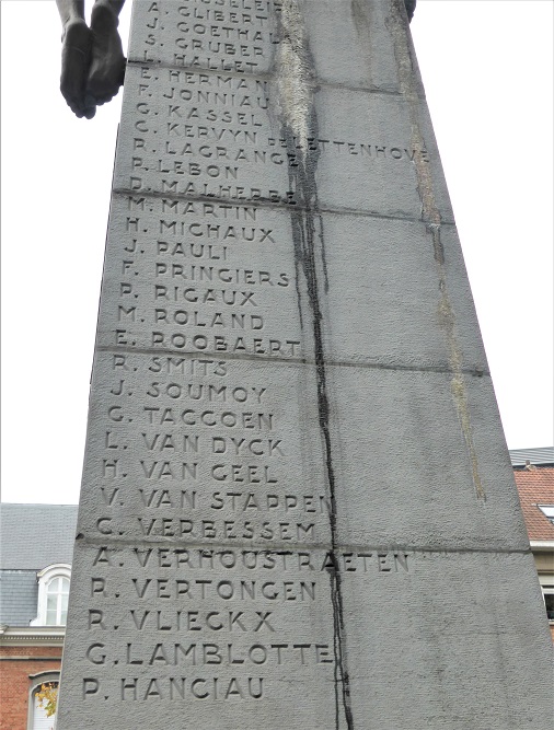 Monument Omgekomen Vliegeniers #4