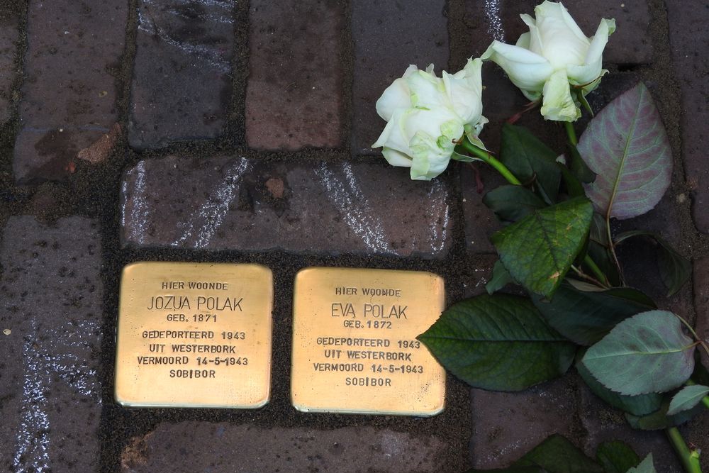 Stolpersteine Dorp 12 (nu Schoolstraat 5-7) #2