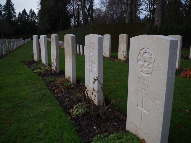 Commonwealth War Cemetery Kln Sdfriedhof #4
