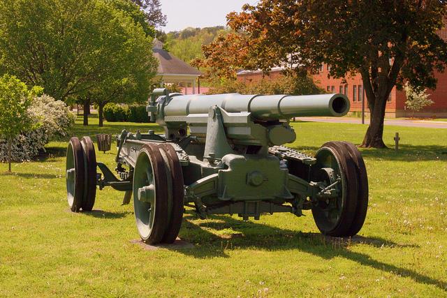 Kanon uit Tweede Wereldoorlog Pulaski #1