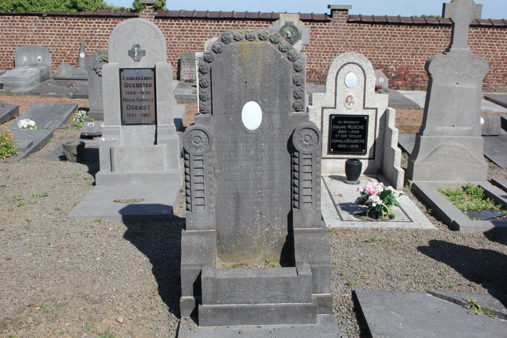 Belgian War Graves Clabecq #4