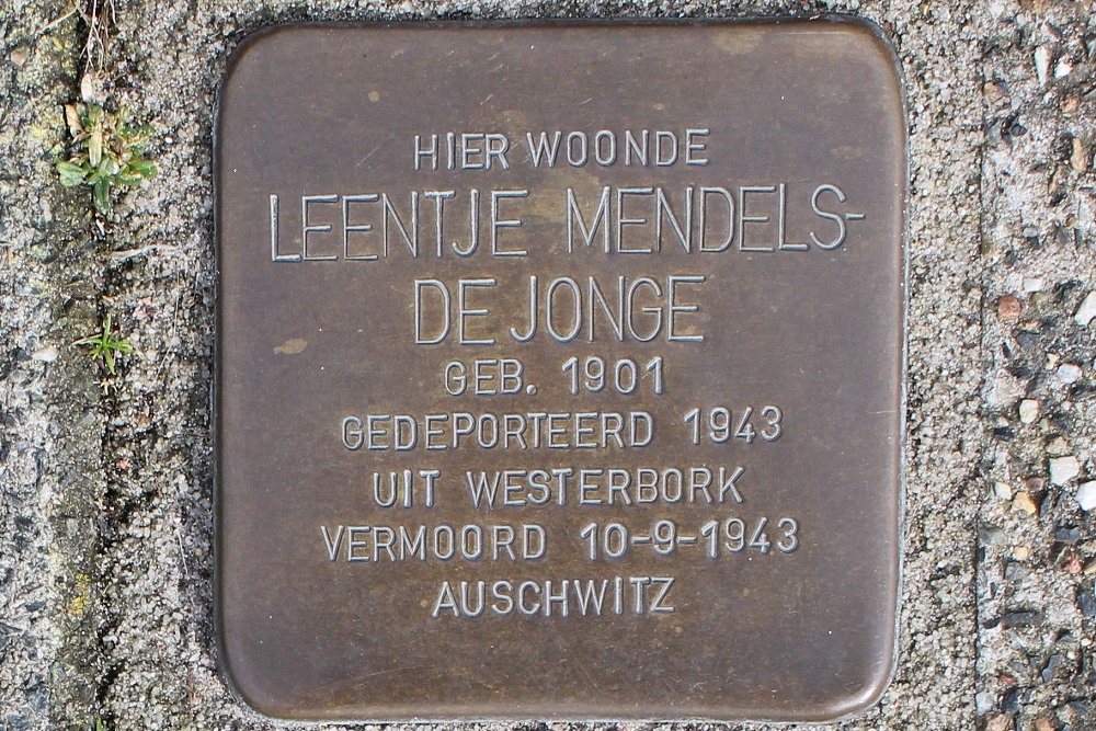 Stolpersteine Quarles van Uffordstraat 74 #2