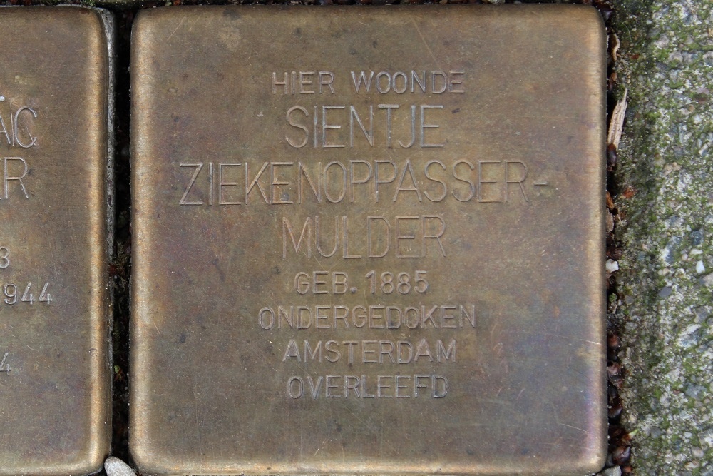 Stolpersteine Deurloostraat 64 #3