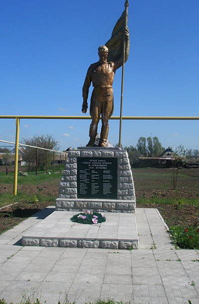 Mass Grave Soviet Soldiers Kutuzivka #1