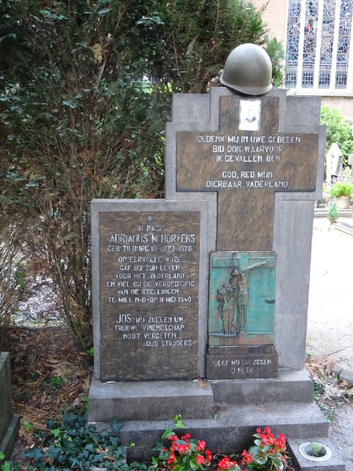 Grave Memorials Roman Catholic Churchyard Goirke Tilburg #2