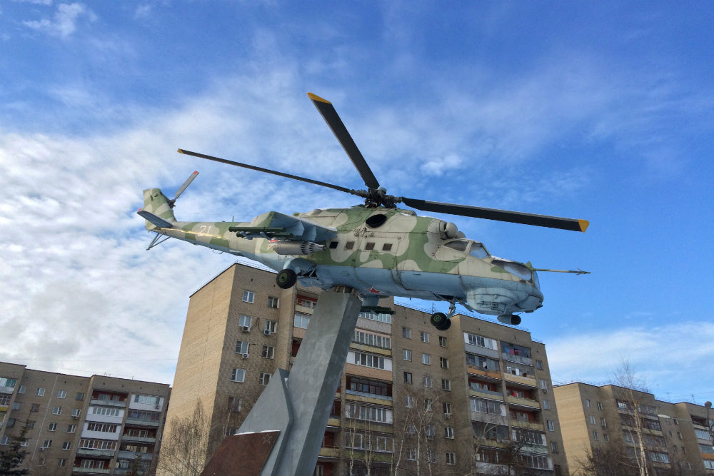 Monument Helikopter Mi-24 #1