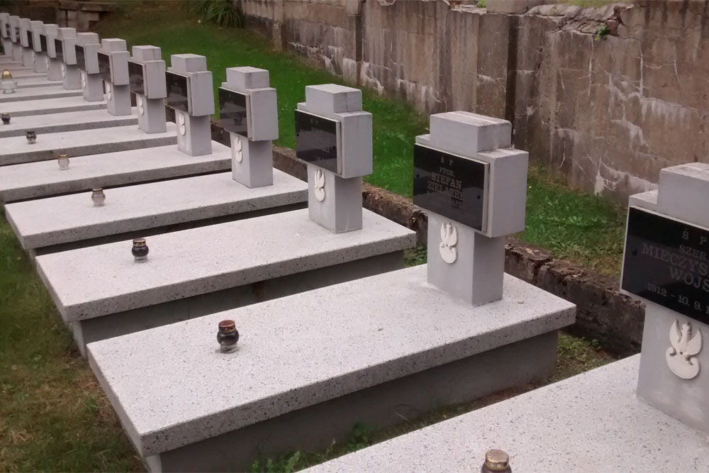 Poolse Oorlogsgraven Skierniewice #2