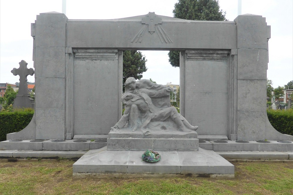 War Memorial Berchem Cemetery #2