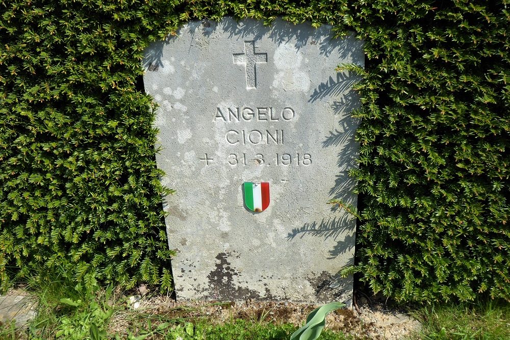 Italiaanse Oorlogsgraven Elsene #4