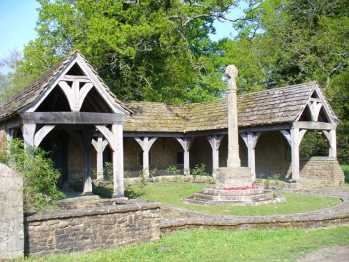 Oorlogsmonument Blackmoor #1