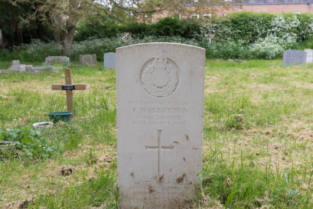 Commonwealth War Graves St. Peter Churchyard #2