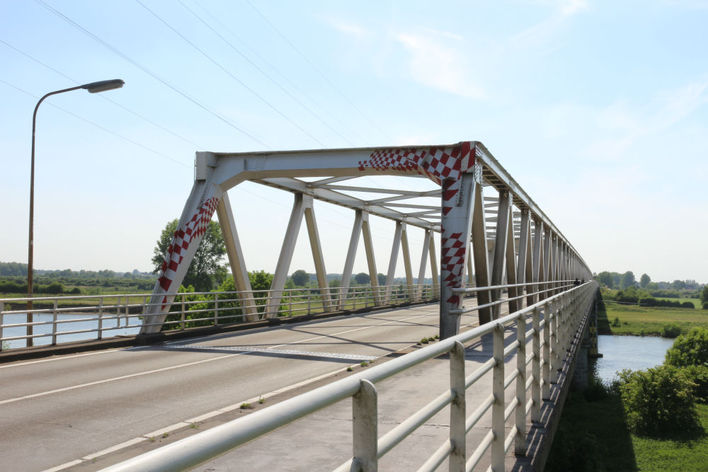 Locatie Voormalige Spoorbrug Maas