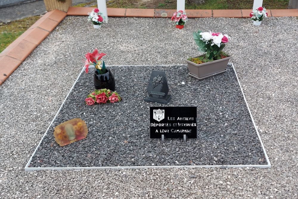 War Graves Montrjeau #2