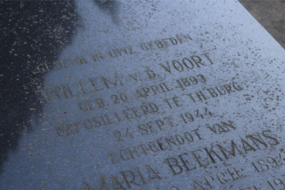 Dutch War Grave Roman Catholic Cemetery Udenhout #2