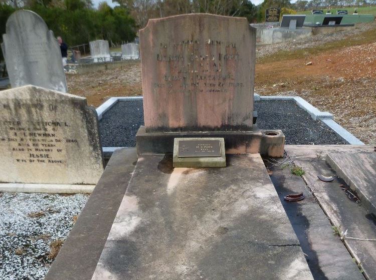 Oorlogsgraf van het Gemenebest Charleston Methodist Church Cemetery #1