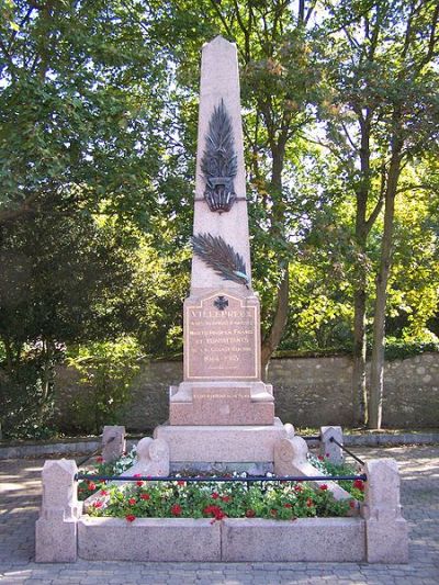 War Memorial Villepreux #1