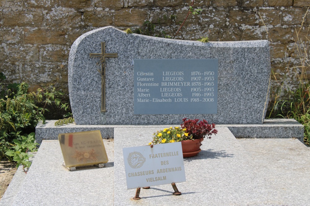 Belgian Graves Veterans Saint-Remy #3