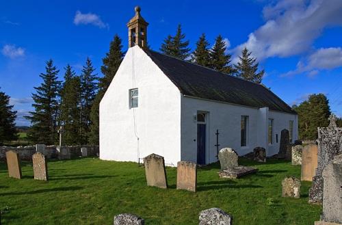 Oorlogsgraf van het Gemenebest Kincardine Parish Churchyard