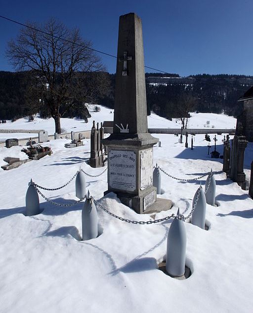 Oorlogsmonument Chapelle-des-Bois #1