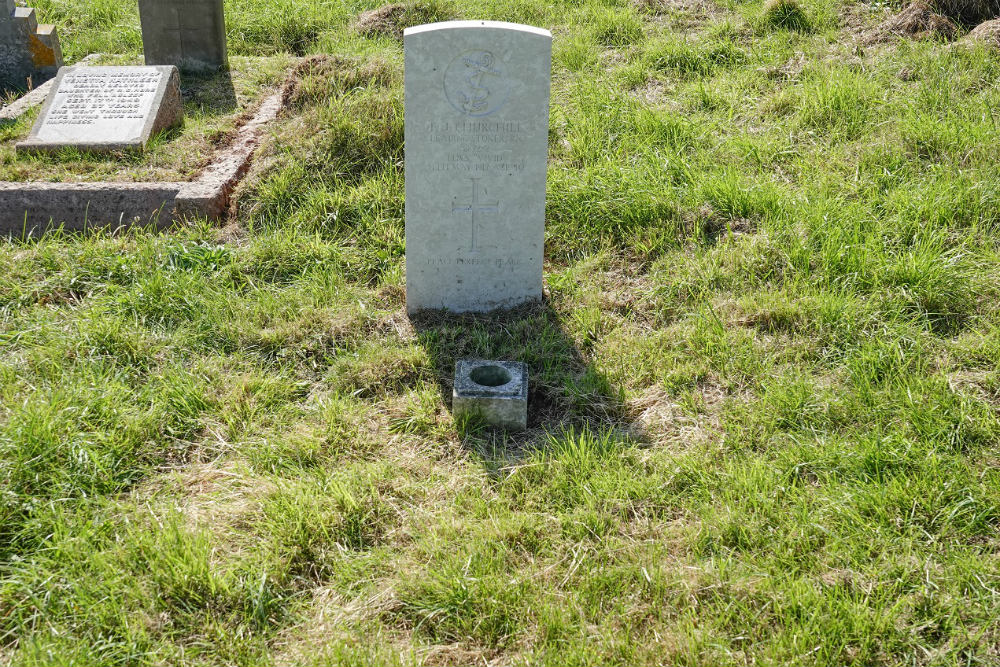 Commonwealth War Graves Teignmouth Cemetery #5
