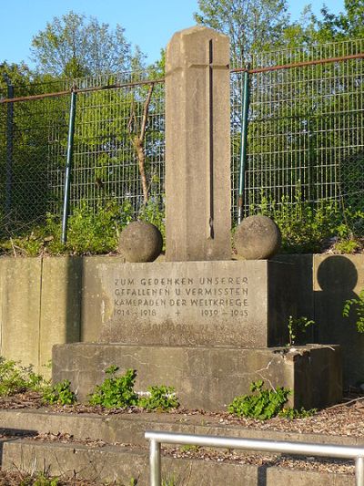 Oorlogsmonument Sportclub Sonnborn 07 #2