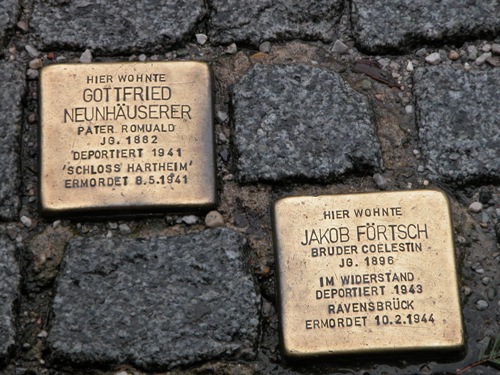 Stolpersteine Stiftshof St. Peter