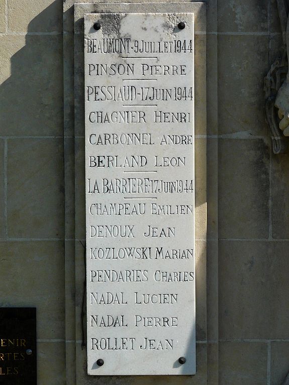 Monument Omgekomen Verzetsstrijders Prigonrieux #1