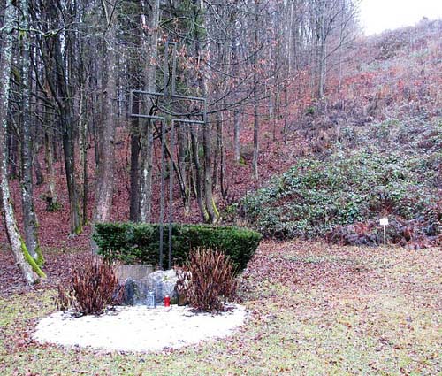 Mass Grave Slovene Fascists & German Prisoners of War Kucji dolini