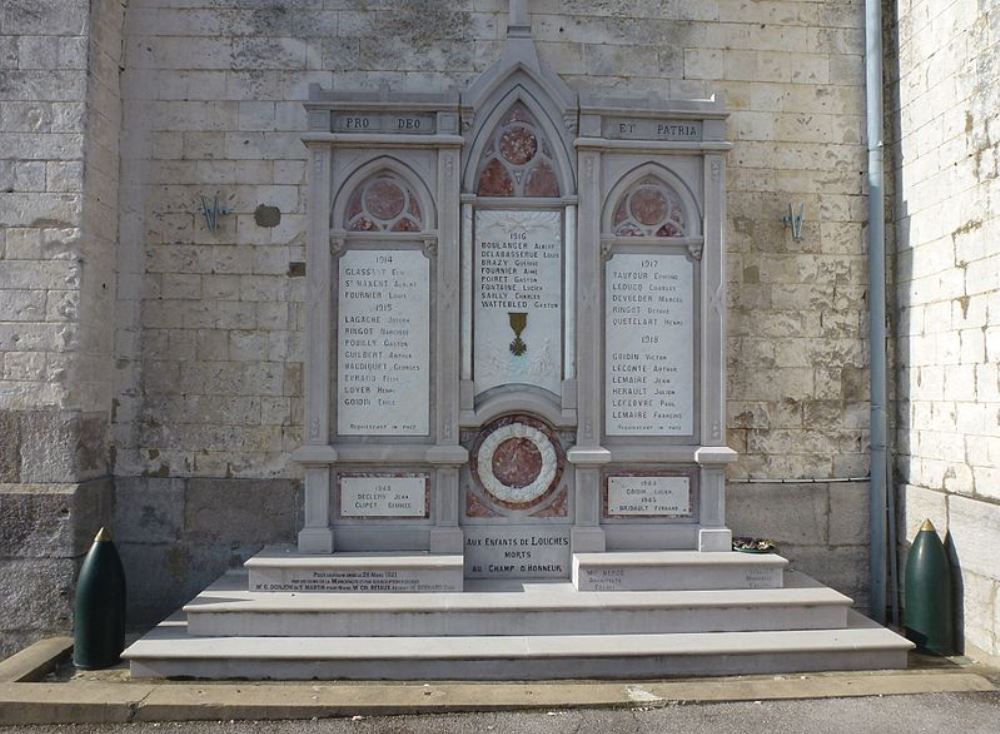 War Memorial Louches #1