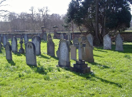 Commonwealth War Grave Hovingham Cemetery #1