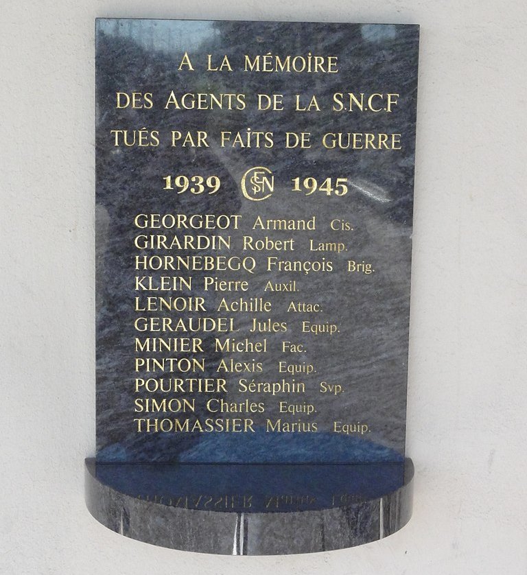 Memorial Railway Employees Gare de Vitry-le-François #1