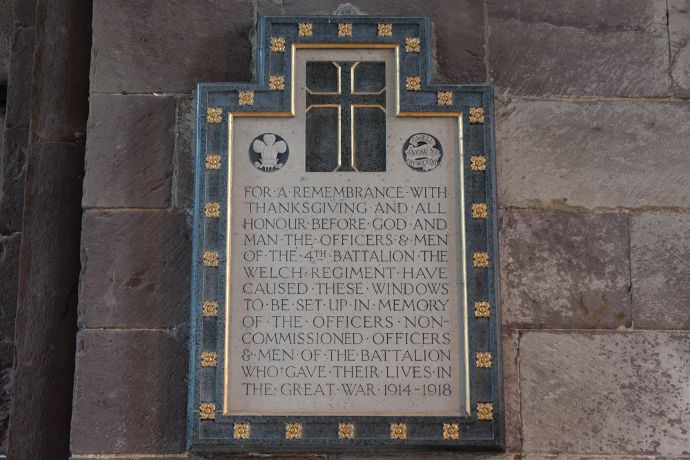 Memorials and Roll of Honour WW1 and WW2