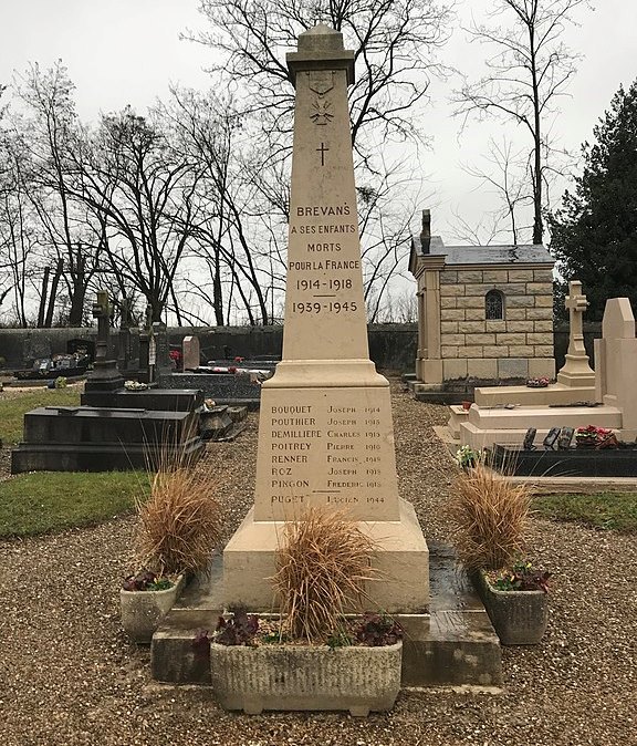 Oorlogsmonument Brevans #1
