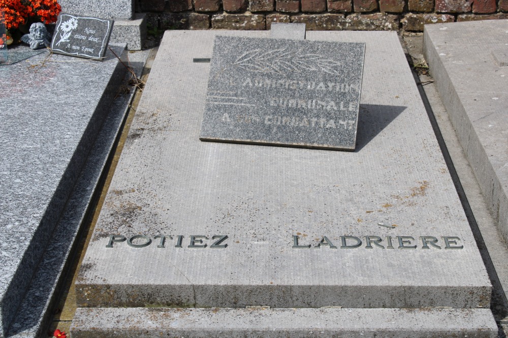 Belgian Graves Veterans Bury #4