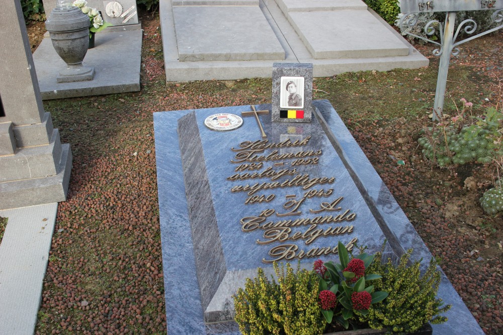 Belgian Graves Veterans Meldert (Aalst) #2