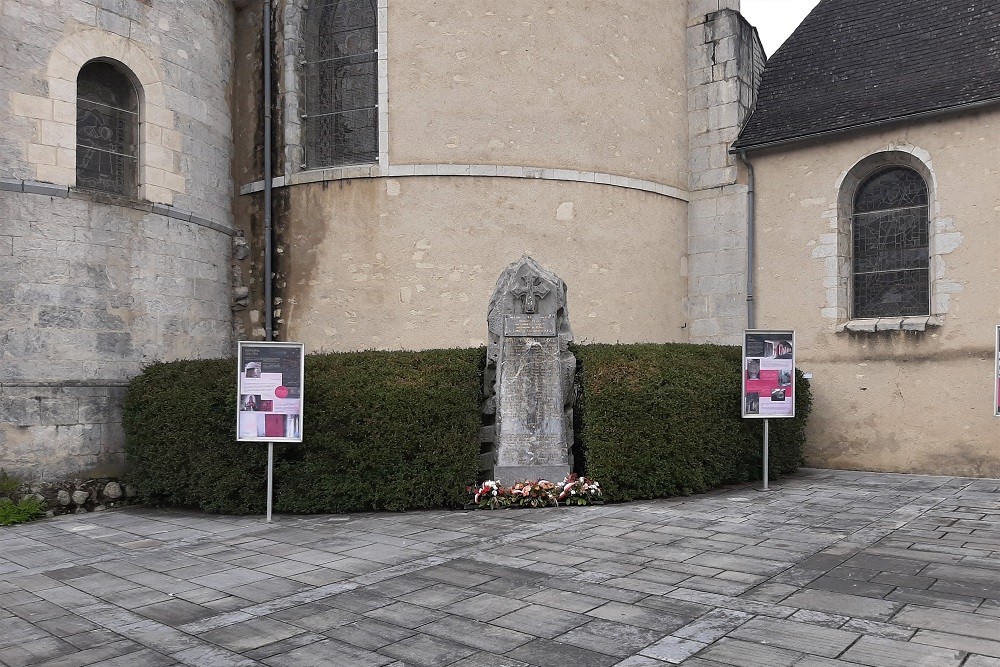 Oorlogsmonument Saint-Pé-de-Bigorre #1