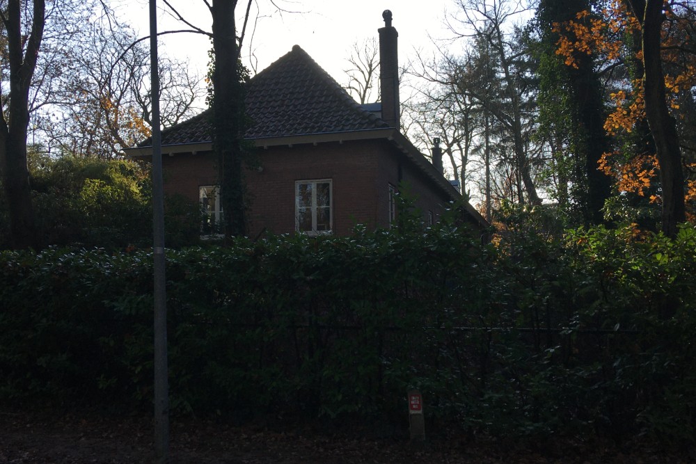Duitse Bunker & Woonhuis Catharina van Renneslaan 5 #4