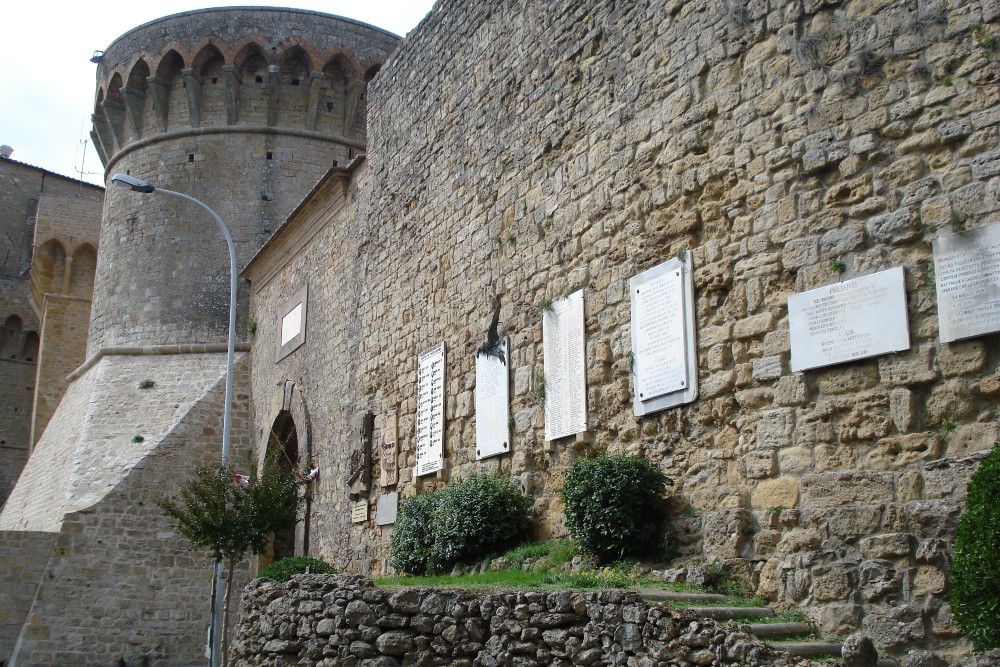 Memorials Volterra #1