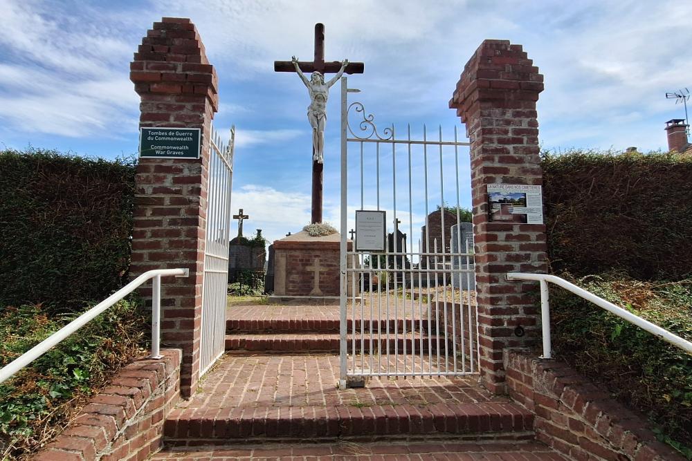 Commonwealth War Grave Noyelles-sur-Escaut #1