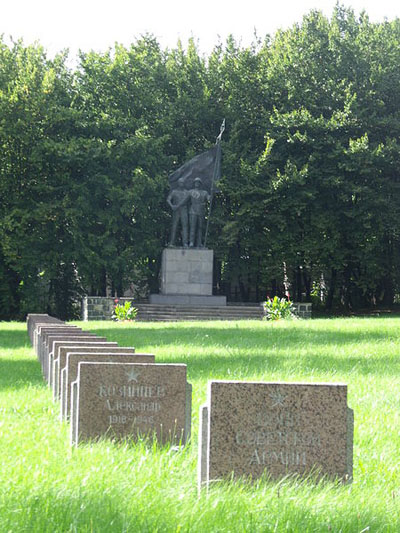 Sovjet Oorlogsbegraafplaats Gera #3