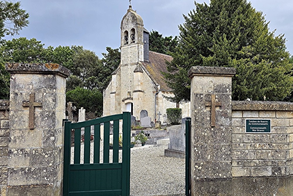 Commonwealth War Graves Merville-Franceville-Plage #1
