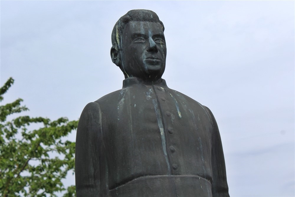 Monument Pieter Jozef Dergent #5