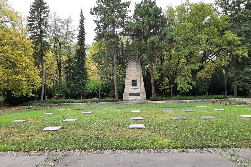Sovjet Oorlogsgraven Erfurt