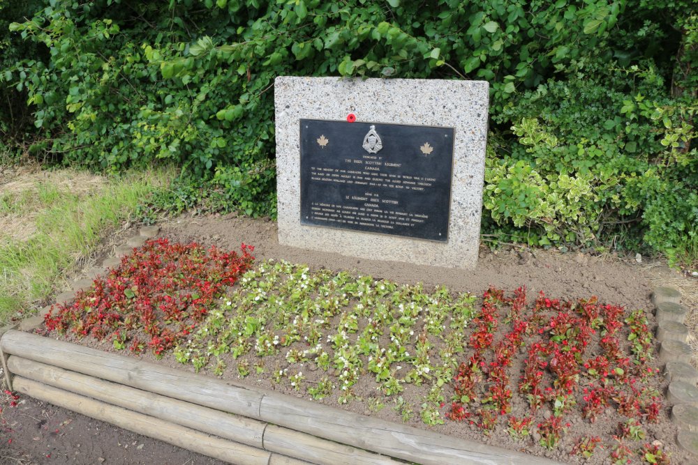 Memorial Essex Scottish Regiment Canada