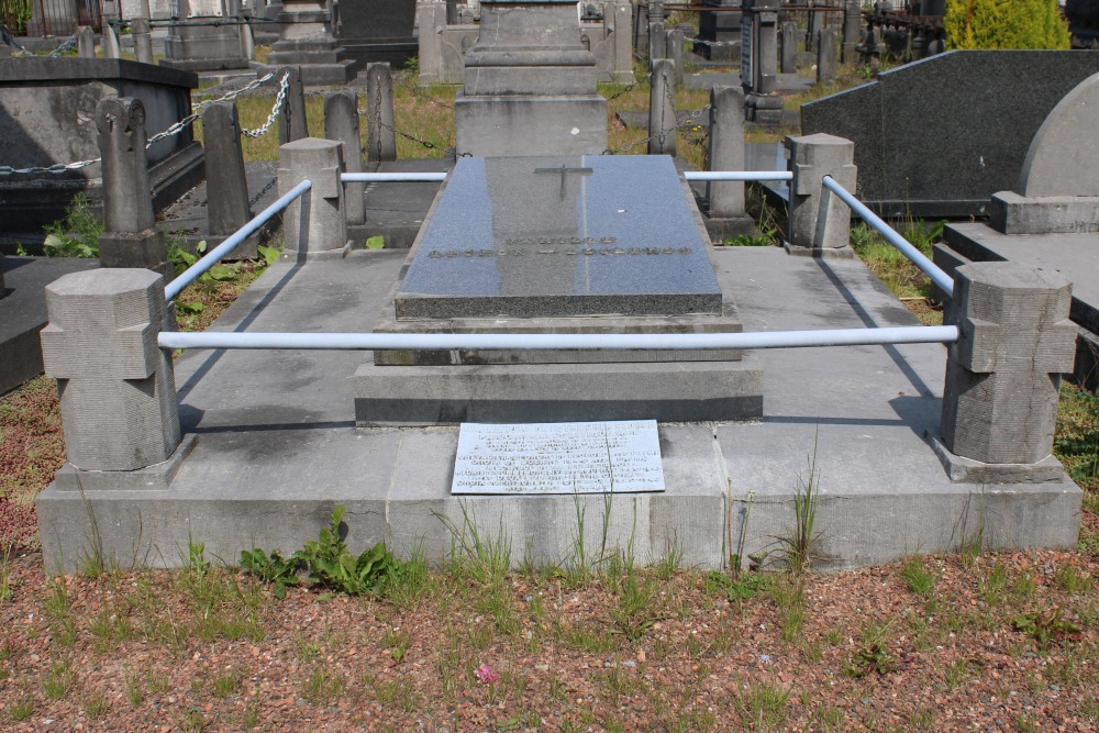 Belgian War Graves Merbes-le-Chteau